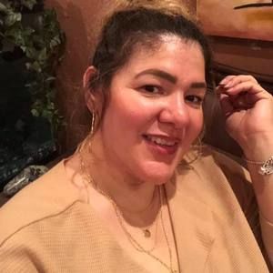 Meet your Posher, Mayra